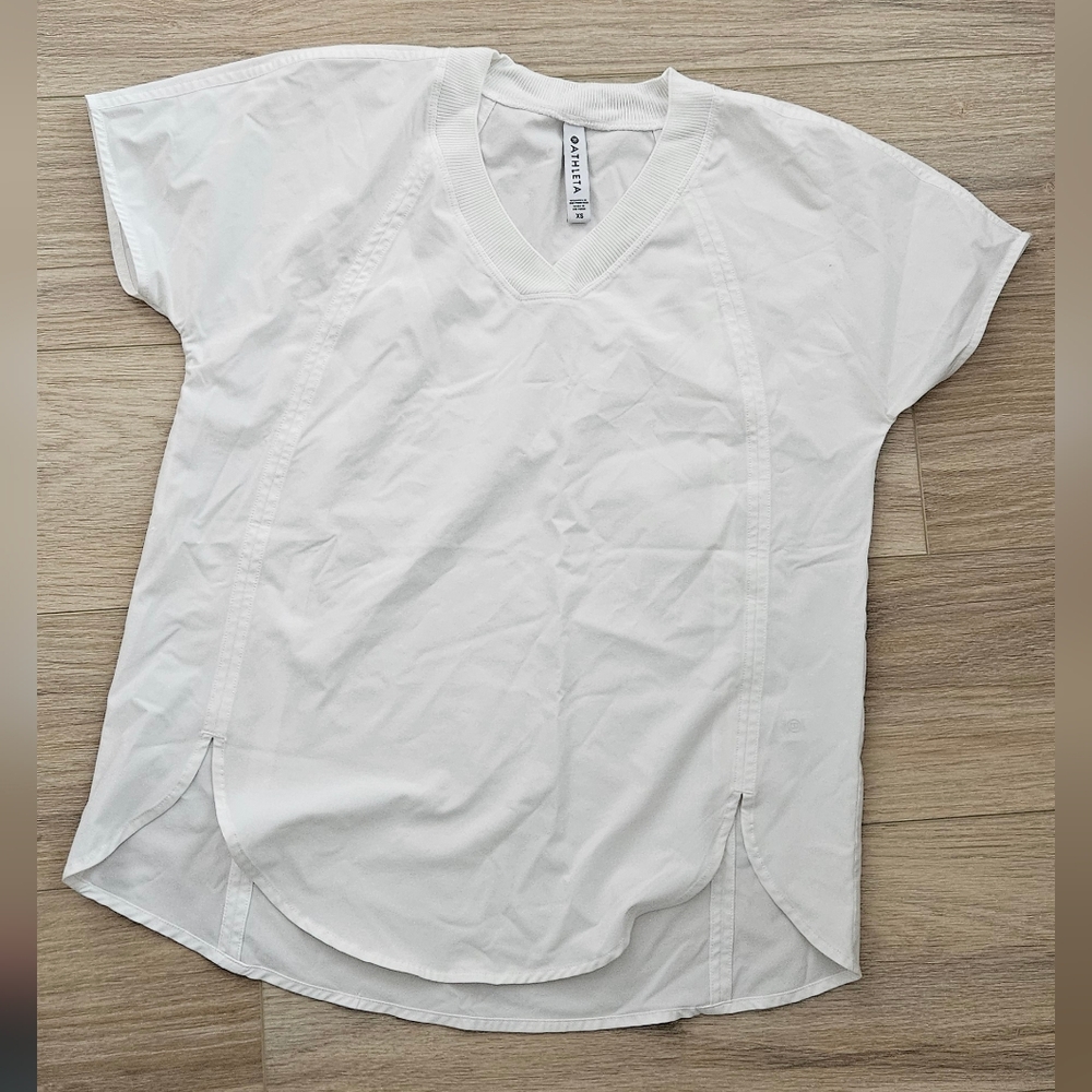 Athleta White Short Sleeve Athletic Top Size XS